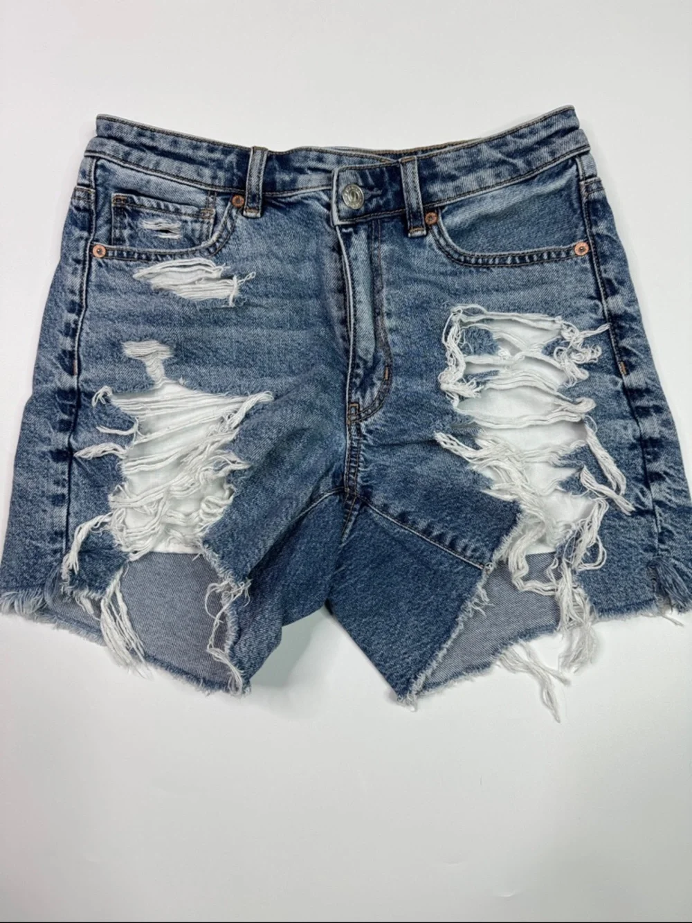 American Eagle Highest Rise Baggy Shorts Size 6